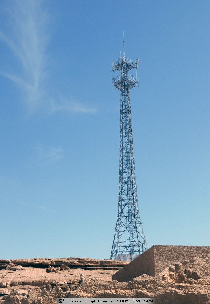 高塔信號塔 現(xiàn)代通訊設備的基石